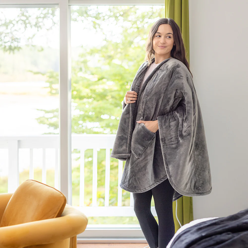 Heated VelvetLoft® Sherpa Wearable Throw - Image 12