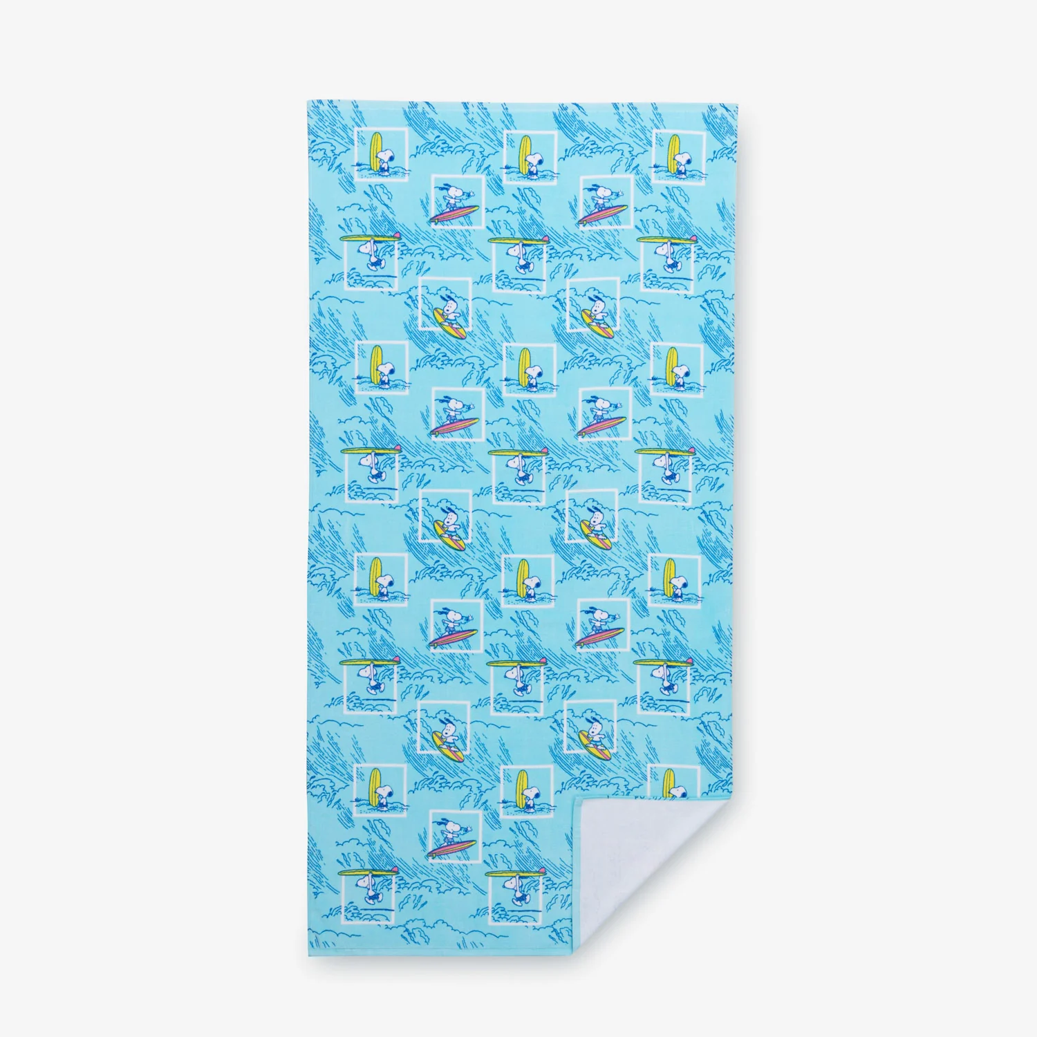 Peanuts® Oversized Beach Towel - Image 22