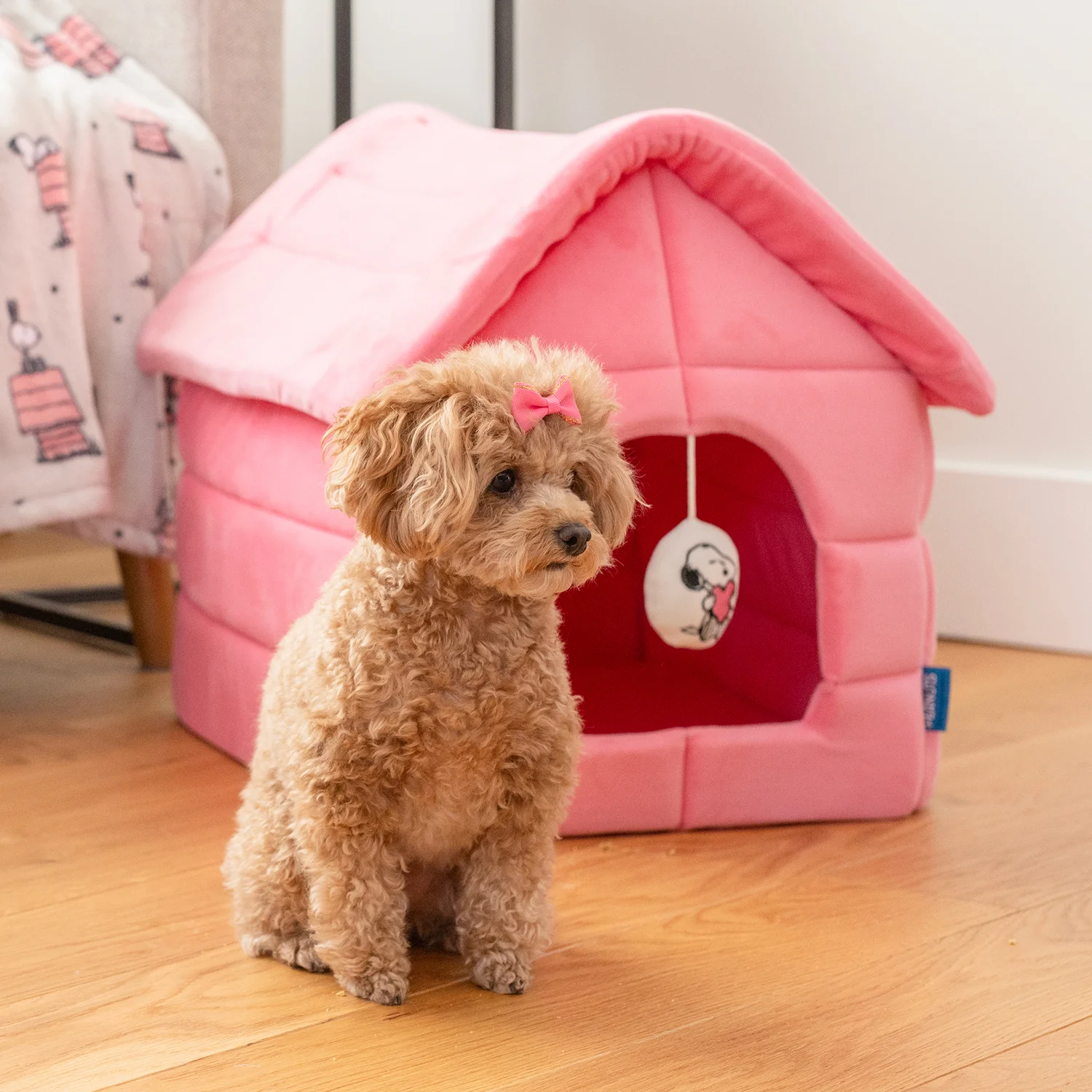 Peanuts® Snoopy Doghouse Pet Bed - Image 3