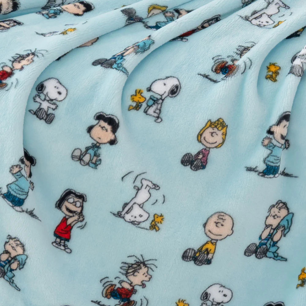 Peanuts® VelvetLoft® Throw - Image 4