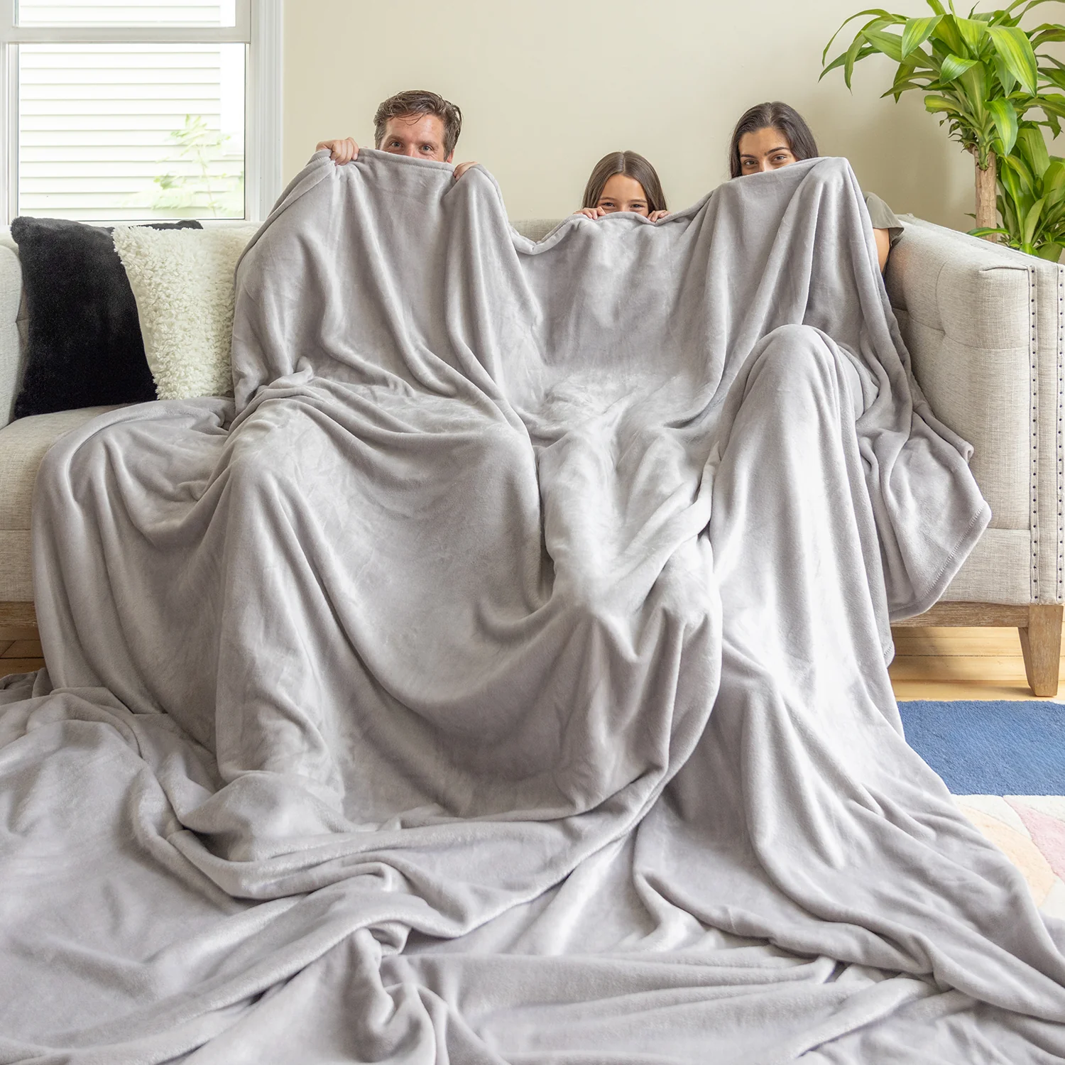 VelvetLoft® Family Blanket - Image 11