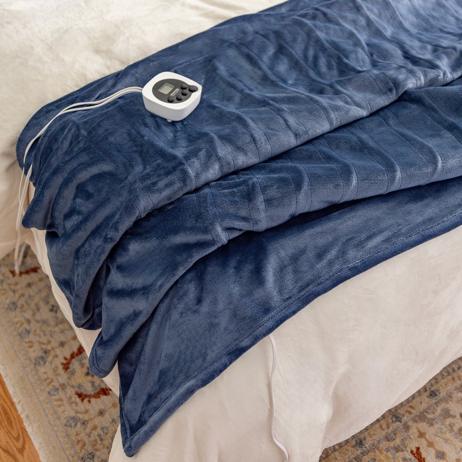 VelvetLoft® Heated Blanket - Image 15