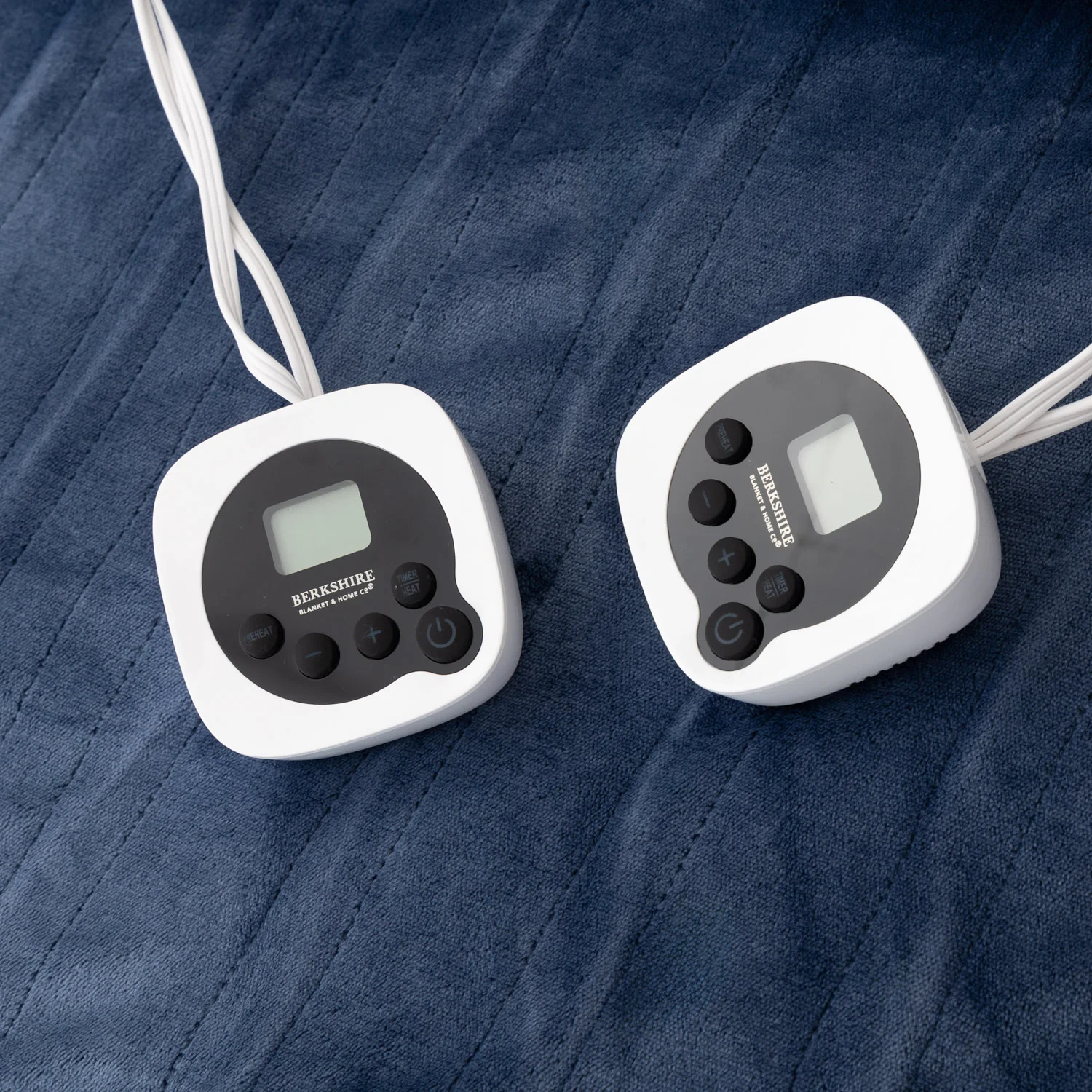 VelvetLoft® Heated Blanket - Image 18