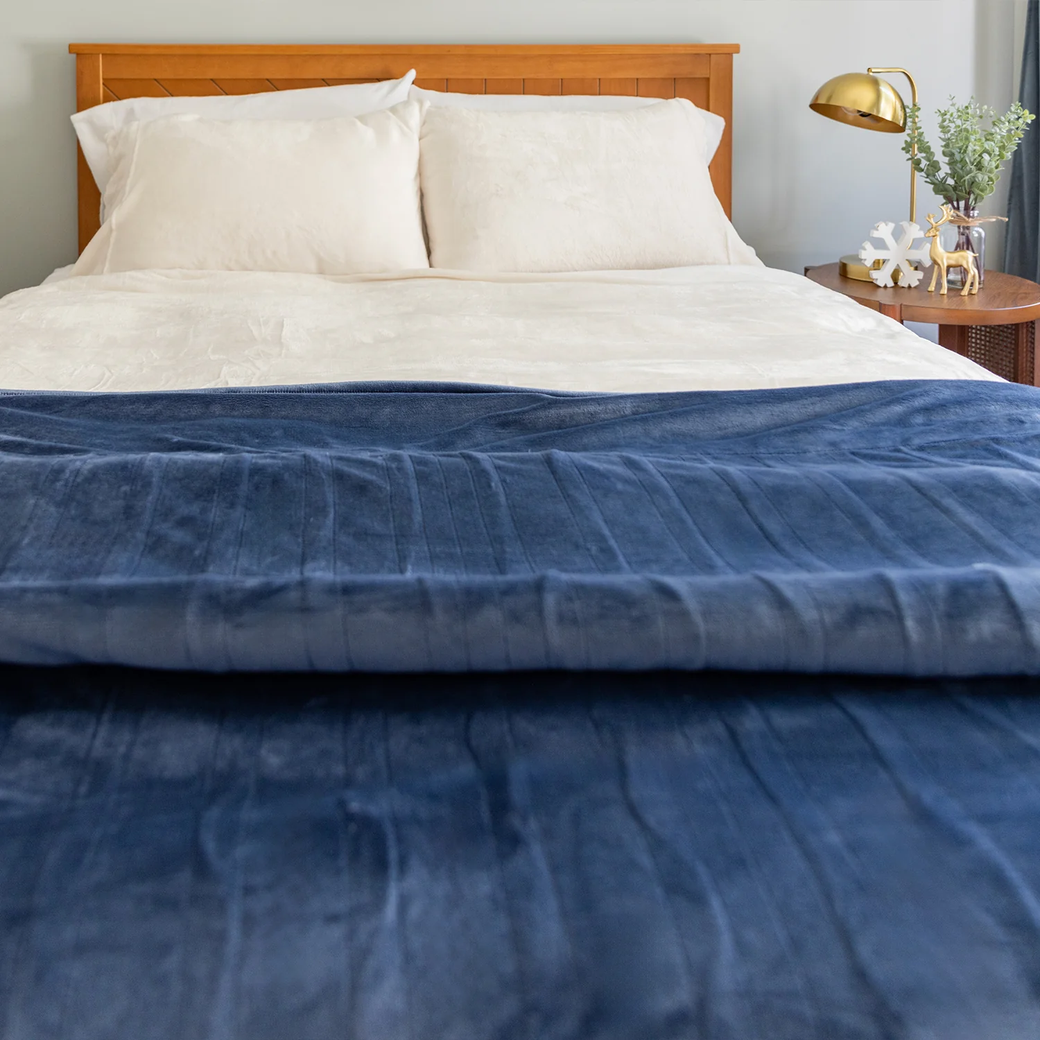 VelvetLoft® Heated Blanket - Image 20