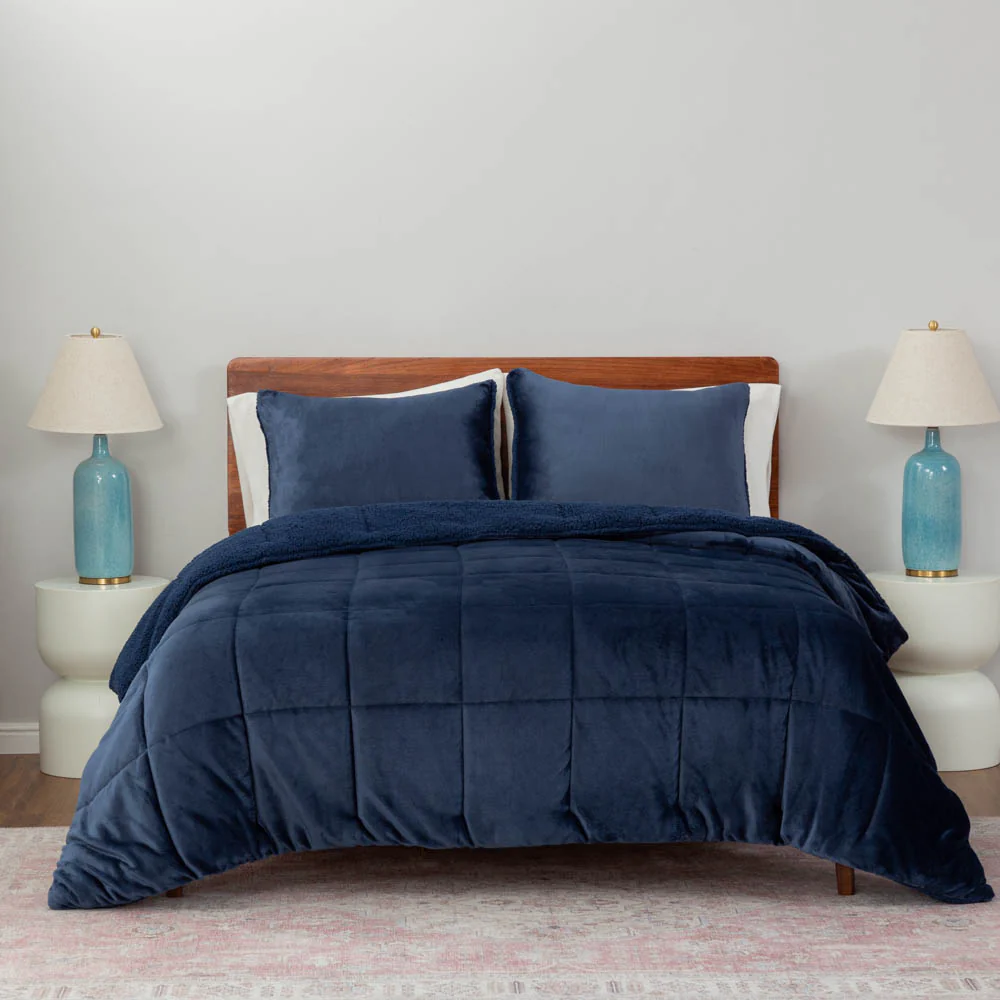 Reversible VelvetLoft® Sherpa Comforter Set - Image 6
